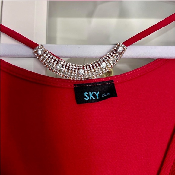 RED BODYCON DRESS - Picture 4 of 4